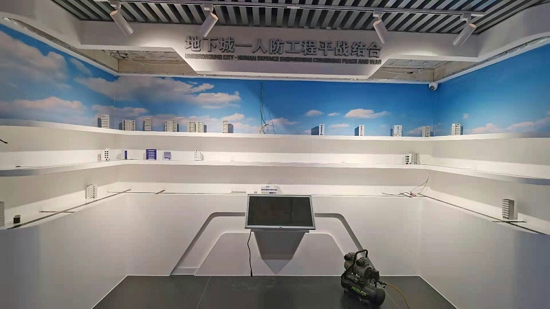 云南陸良黨群服務(wù)中心引入滑軌屏、拼接屏、一體機(jī)打造信息平臺(tái)